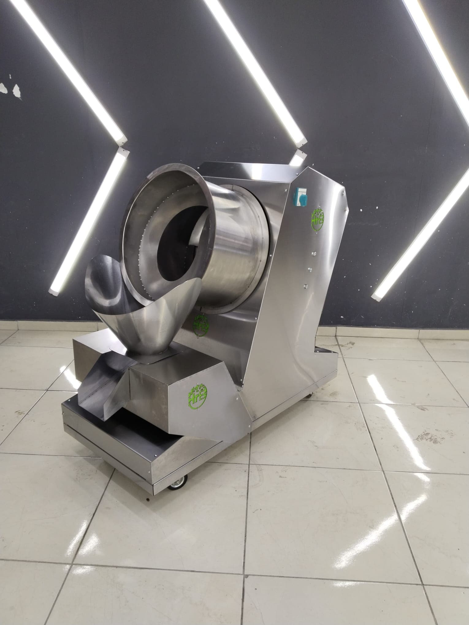 HRB Makina workshop — stainless steel mixing machine